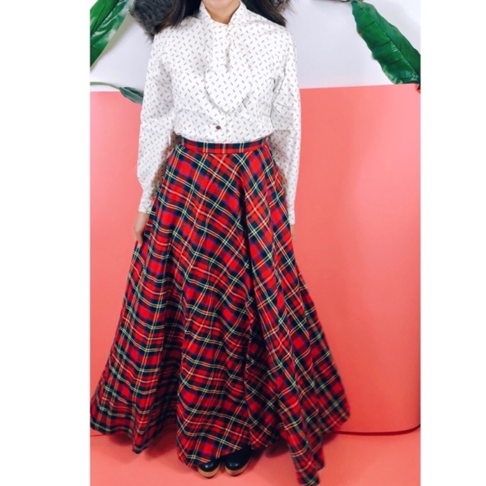 Vintage Plaid Wool High Waisted Maxi Skirt